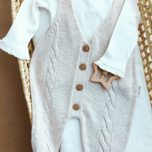 SALOPETTE  EN  MAILLE  AVEC  CHEMISE